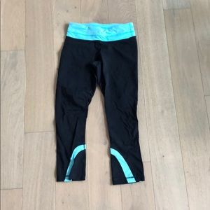 Lululemon running crop